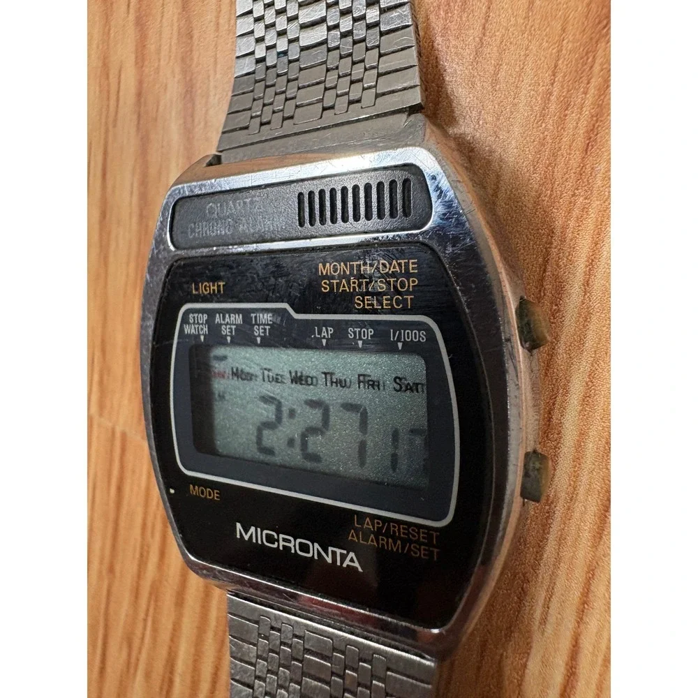 Vintage Micronta Radio Shack Digital Watch Silver Tone Quartz Chrono Alarm LCD